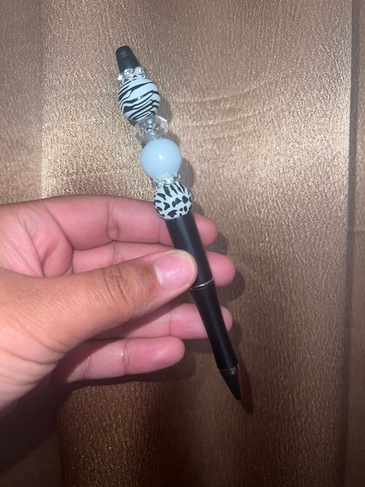 Black and White Print Beaded Pen